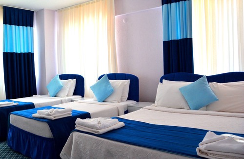 Gumuldur Hotel | Gumuldur Mavi Deniz Otel