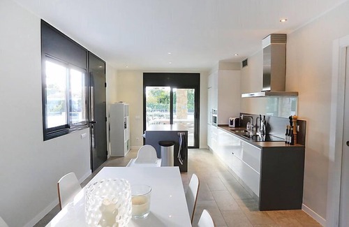 Cambrils House | Gunella by Interhome