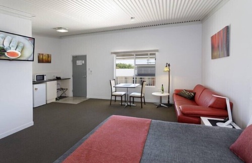 Gunnedah Hotel | Gunnedah Lodge Motel