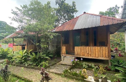 Bayan House | Gunung baru homestay
