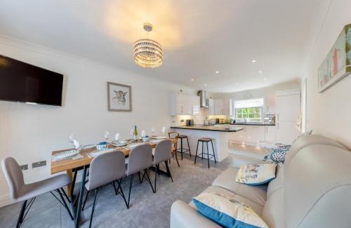 Llansantffraed House | Gwelfor