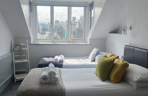 Aberystwyth House | gwesTY Guest House