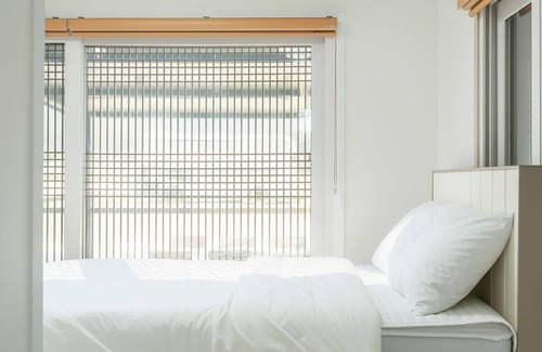 Gyeongju House | Gyeongju Poseokjeong Hanok Pool Villa