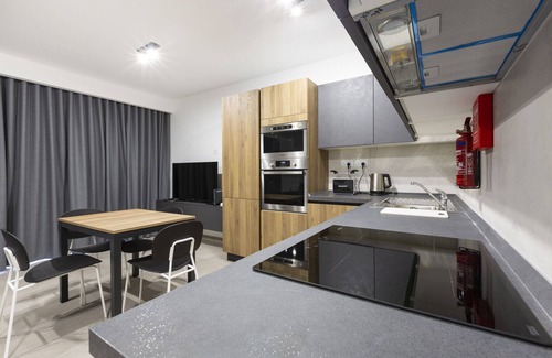 Gzira Apartment | Gzira Suite 13-Hosted by Sweetstay