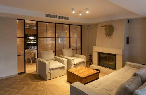 Valverde del Fresno Hotel | Hábitat Cigüeña Negra