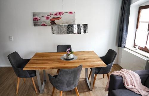 Altstadt House | Hänsel und Gretel