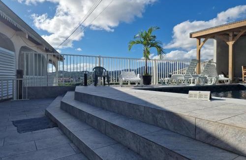 Le Lamentin House | Hébergements La Favorite