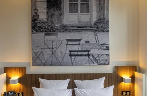 Villers-les-Nancy Hotel | Hôtel Au Château