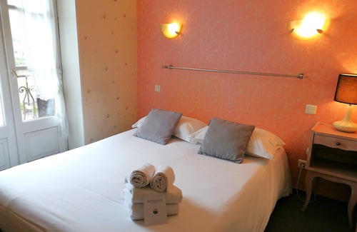 Estaing Hotel | Hôtel Aux Armes d'Estaing