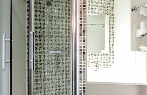Tarare Hotel | Hôtel Burnichon