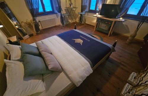 Les Bois Bed & Breakfast | Hôtel de la Couronne