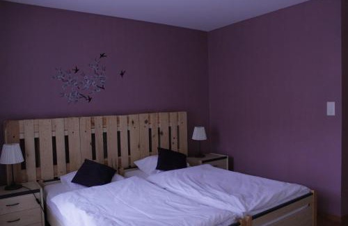 Les Verrieres Hotel | Hôtel de Ville