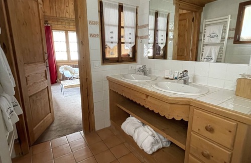 Cordon Hotel | Hôtel Les Roches Fleuries