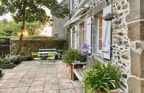 Heugueville-sur-Sienne House | Hübsches Landhaus der Familie mit eigenem Garten