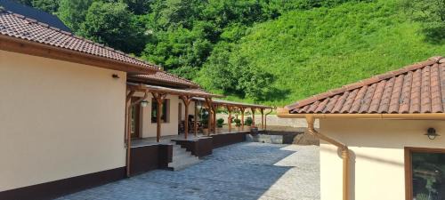 Hamor Villa | HŐS Vendégház MISKOLC -önálló vendégház, mely csak az Önöké