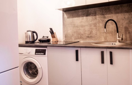 mtatsminda Apartment | H&B apartments Atoneli