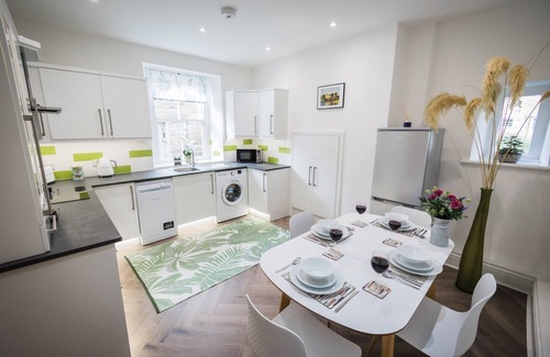 Staindrop House | H C Property - The Old Pack Horse