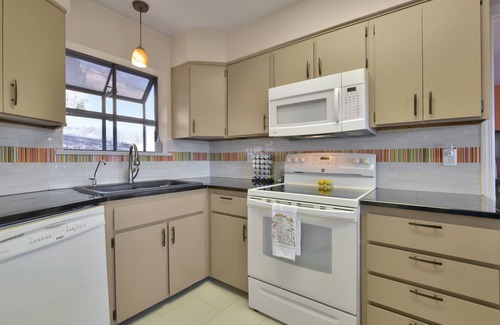 Yavapai Hills House | *H*Central Loc*Amazing Views*15min from the square!Close to lynx Lake*