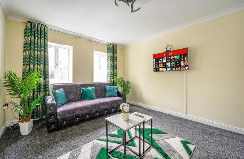 Heckmondwike House | H17A Cosy & Welcoming home