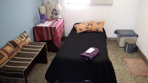 San Nicolas de los Arroyos House | Habitación y baño privado, en SN Bienestar y calma