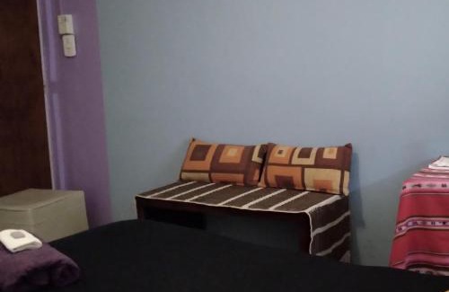 San Nicolas de los Arroyos House | Habitación y baño privado, en SN Bienestar y calma