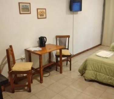 Dean Funes Apartment | HABITACION CENTRO