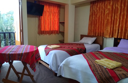 Zarumilla Bed & Breakfast | Habitacion Confortable Vista las Montañas