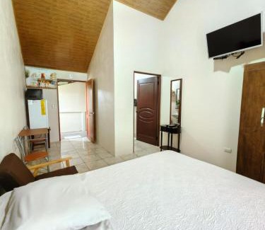 Aguacate House | Habitaciones el corral