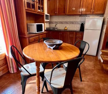 Setcases Apartment | HABITATGE FAMILIAR DE CAN BOTA ESTUDI