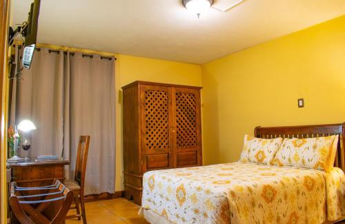 Totonicapan Hotel | Hacienda Grande Hotel