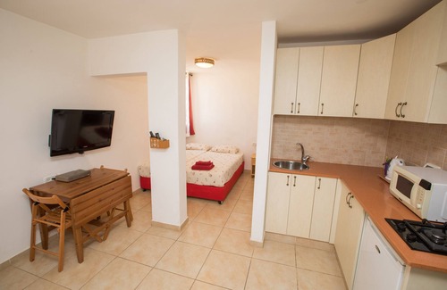 Dimona Apartment | Hadass Desert Inn