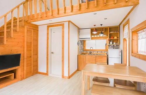 Hwagae House | Hadong Jiri Mountain Saesori Pension