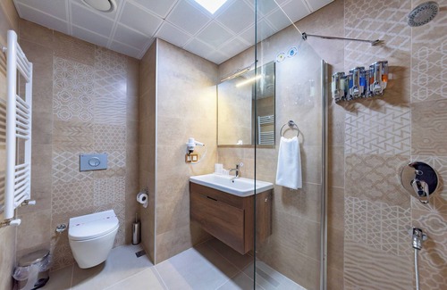 Eskipazar Hotel | Hadriana Palace Hotel