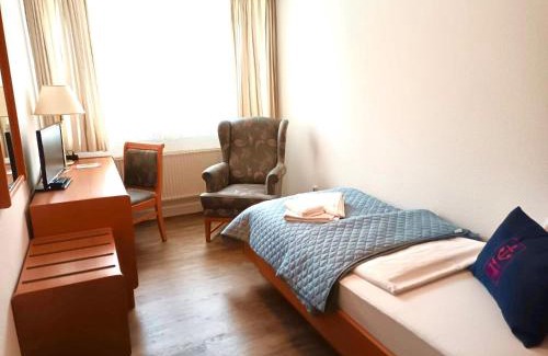 Burgstaaken Hotel | Hafen Hotel Schützenhof