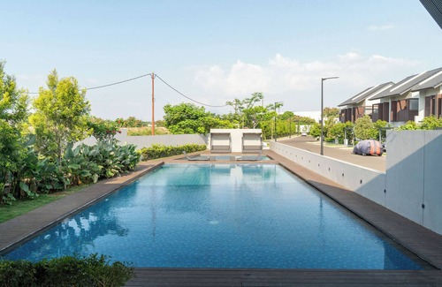 Bandung Villa | Haghi House