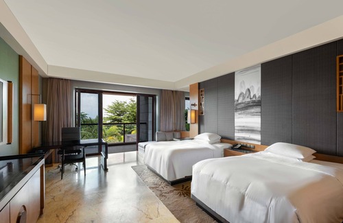 Donghu District Hotel | Haikou Marriott Hotel