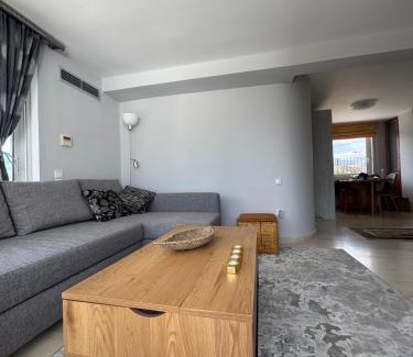 Nea Makri Apartment | HalCyon-On the blue