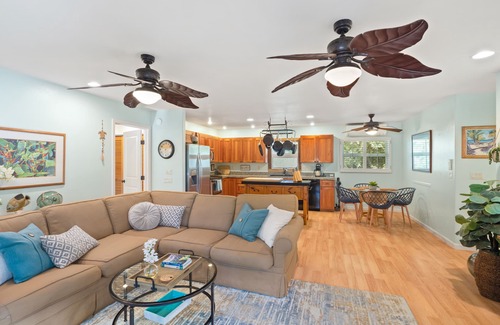 Kekaha House | Hale Makai - Luxury Beach Home with AC and Private Hot Tub! TVNC#5012