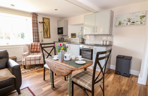 Fotheringhay Cottage | HALF ACRE COTTAGE ANNEXE, family friendly, with open fire in Castor