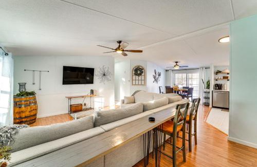 Altoona House | Half-Mi to Lakemont Park Family-Friendly Home!