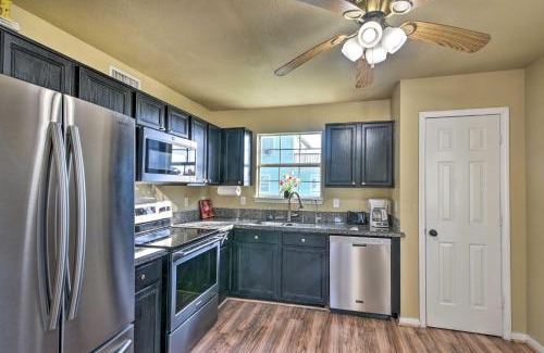 Surfside Beach House | half Mi to Sand Surfside Beach Retreat!