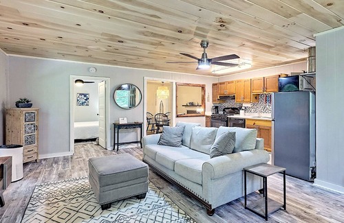 Clayton House | Half Mile Walk to Downtown Clayton. Wi-Fi, Fire Pit, Hot Tub, Free Parking.