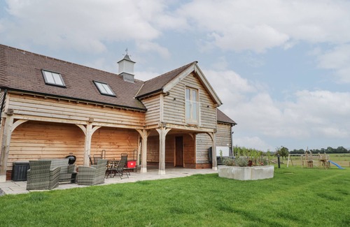 Peopleton Cottage | Hallgarth Farm Holiday Lodge