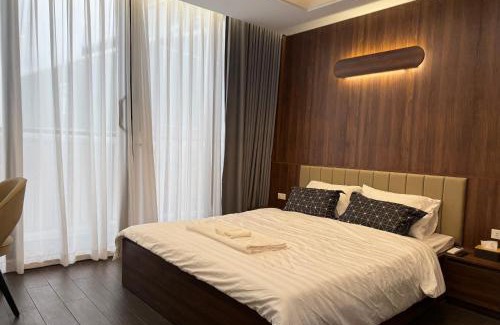 Thuy Khue Apartment | Hami LakeView