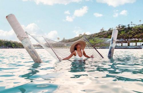 Pembroke Hotel | Hamilton Princess & Beach Club A Fairmont Managed Hotel