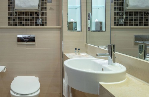 Lychpit Hotel | Hampshire Court Hotel & Spa