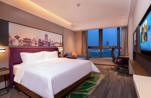 Shuangliu District Hotel | Hampton by Hilton Chengdu Xibo City
