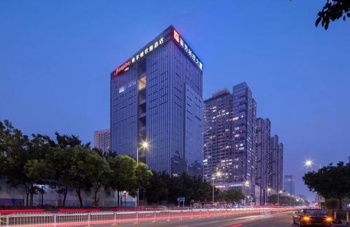 Bao'an Hotel | Hampton by Hilton Shenzhen Baoan Stadium