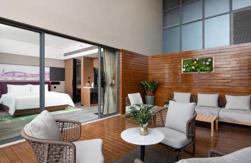 Bao'an Hotel | Hampton by Hilton Shenzhen Baoan Stadium