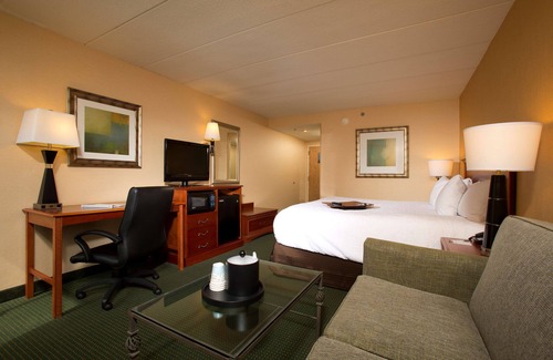 Baileys Crossroads Hotel | Hampton Inn Alexandria/Pentagon South
